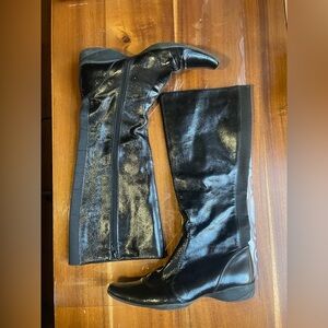 Kenneth Cole black boots